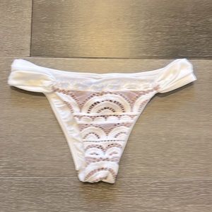 PQ fanned teeny lace bikini bottom S white NWOT
